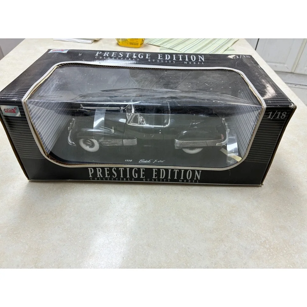 Anson 1938 Buick Y-Job Prestige Edition 1/18 Diecast Model Car Black 30409